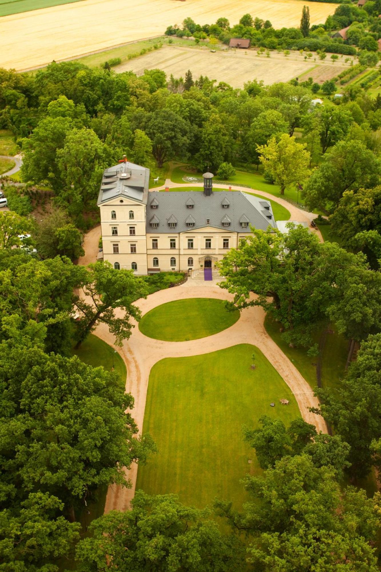 Chateau Mcely Exterior foto