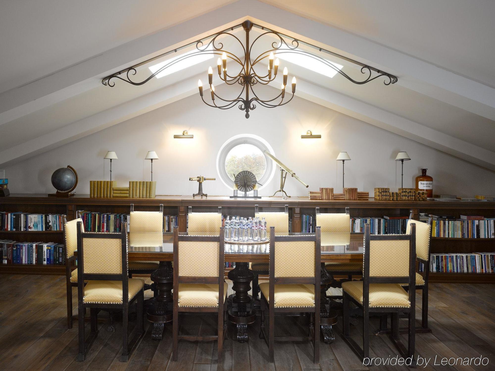 Chateau Mcely Restaurant foto