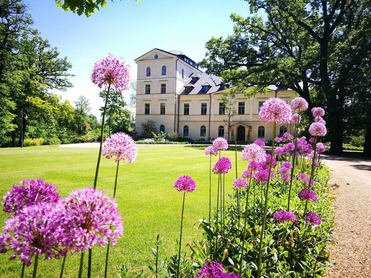 Hotel Chateau Mcely Exterior foto